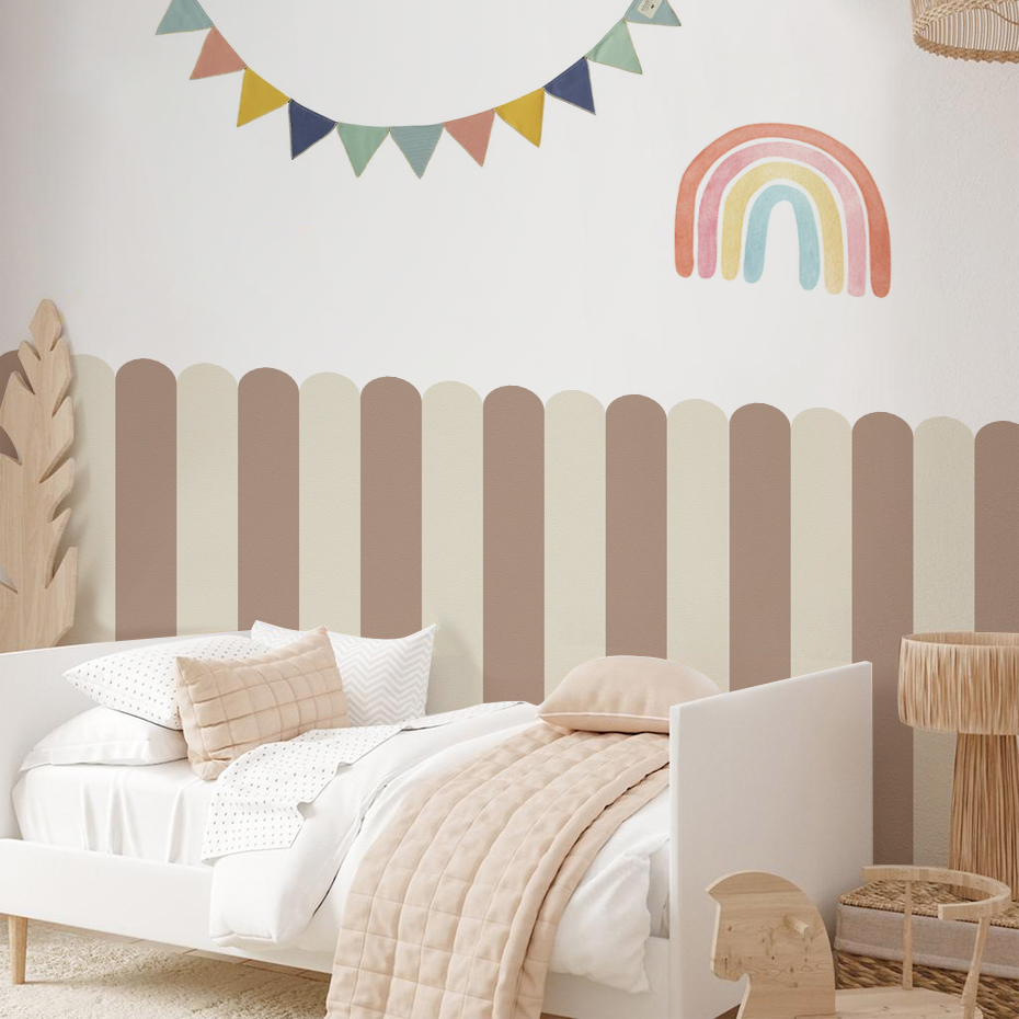 Home Improvement Kids - Mehrfarbige vertikal gestreifte Bogen-Tapete für Kinderzimmer,